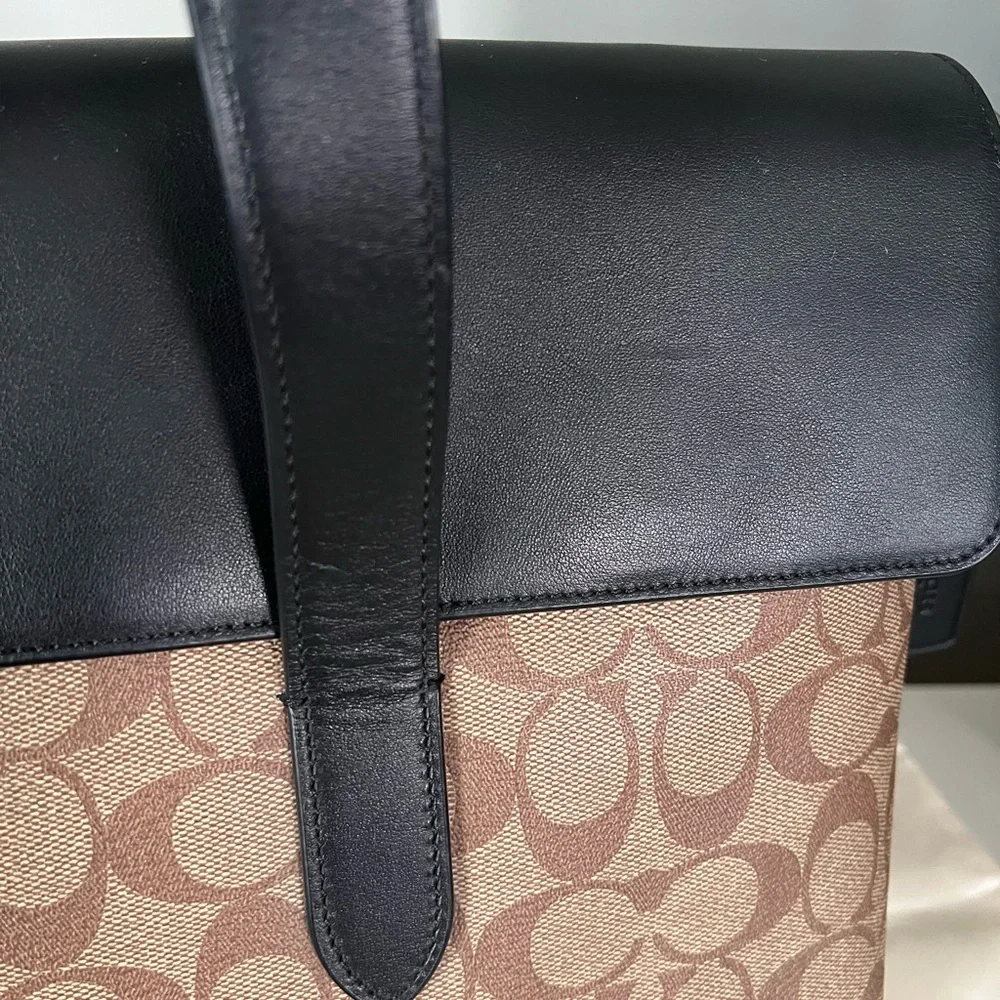 Coach Hamilton Portfolio in Signature Canvas